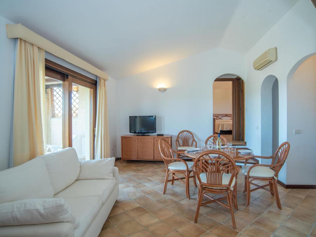 Holiday Home Corbezzolo 8 - Vista Village By Interhome Porto San Paolo  Exteriör bild